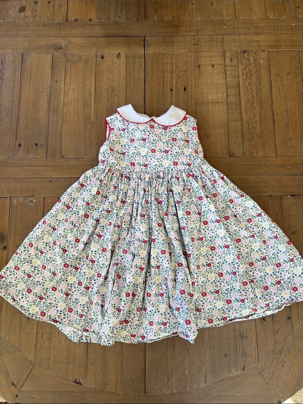 Bella bliss floral Peter Pan collar sleeveless dress 4 years